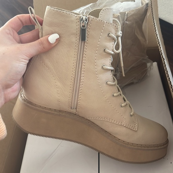 Dolce Vita Adyson Nude Boot - 8 - Picture 4 of 6